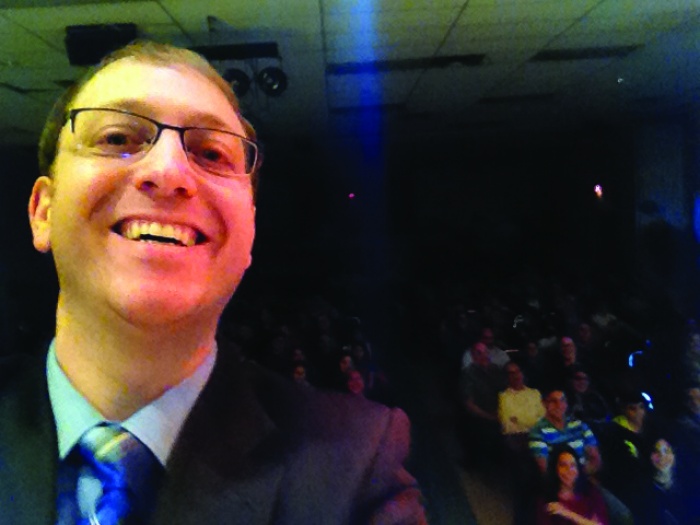 Richard Rabkin Taking A Selfie During A Talk At Netivot Hatorah Title Image