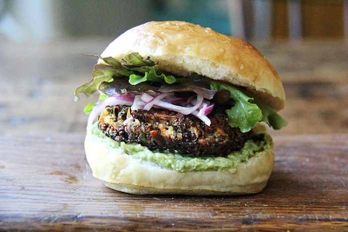 Sacred Grains: Do Quinoa Burgers Require Bishul Yisroel? Title Image